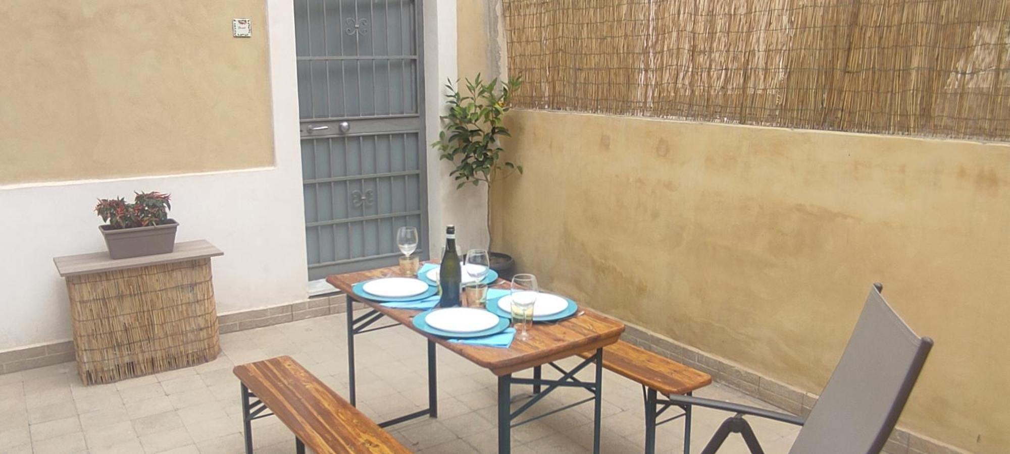 Team019 Casa Bruno Terrace & Sicilian Charm Apartment Катания Екстериор снимка